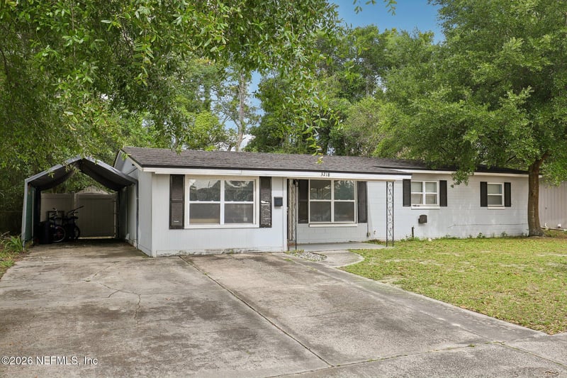 3218 Dalehurst Dr, Jacksonville, FL 32277