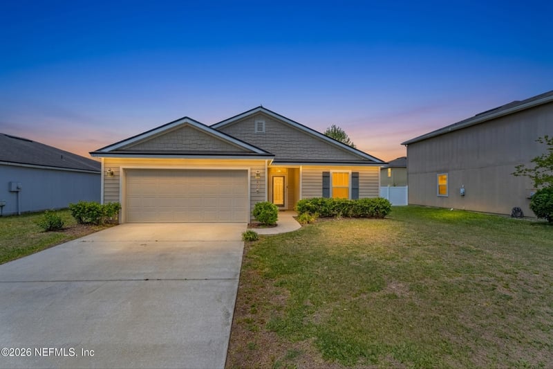 3327 Canyon Falls Dr, Green Cove Springs, FL 32043