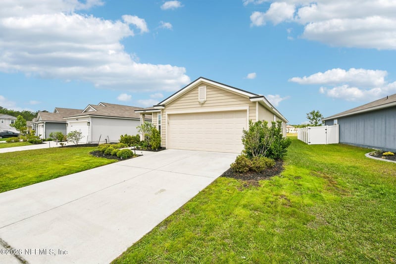 2225 Willow Gln Ln, Green Cove Springs, FL 32043