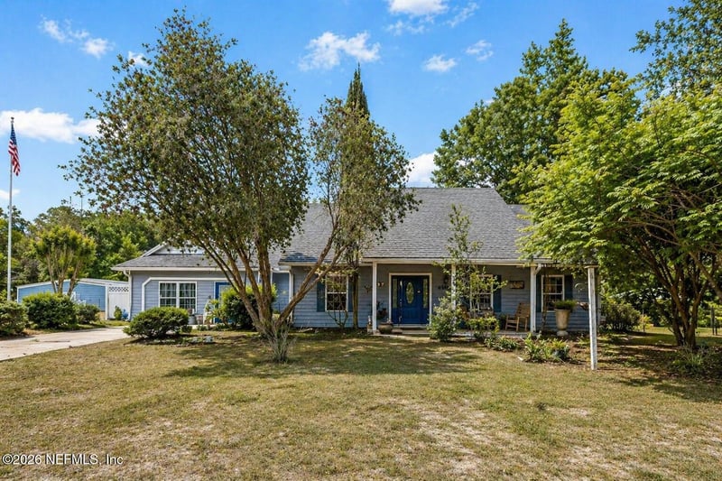11286 J D Smith Trl, Glen St Mary, FL 32040