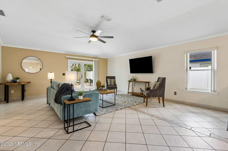 313 Summer Springs Ct, Jacksonville, FL 32225