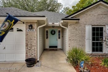 8005 Macinnes Dr, Jacksonville, FL 32244