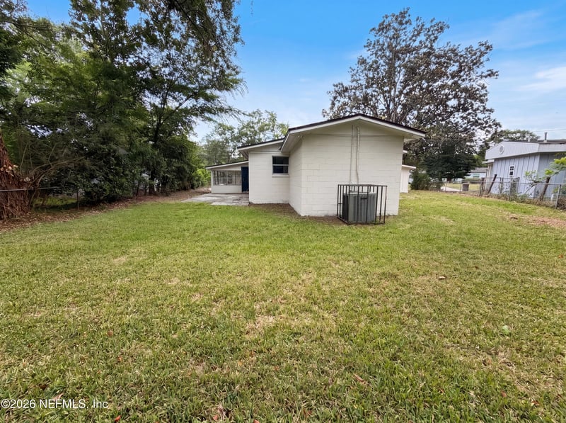7361 Proxima Rd, Jacksonville, FL 32210