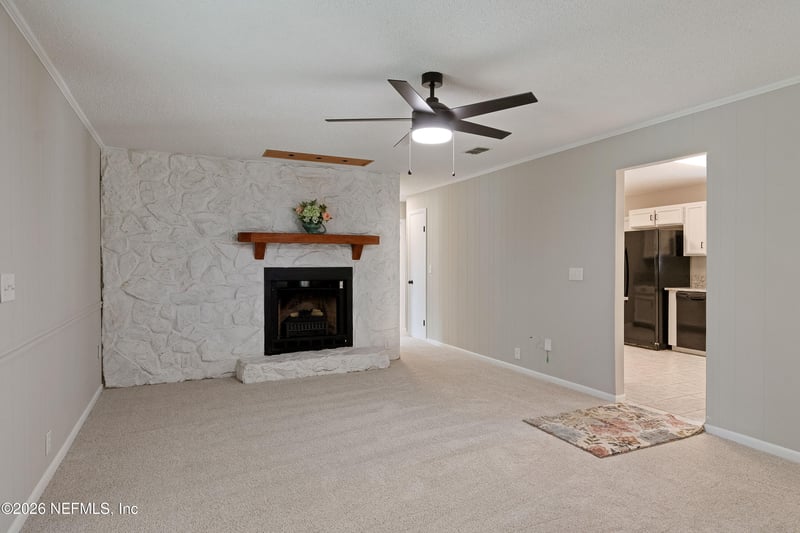 226 Port Comfort Dr, East Palatka, FL 32177