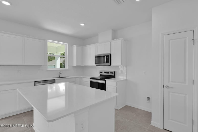 3267 Willowleaf Ln, Green Cove Springs, FL 32043