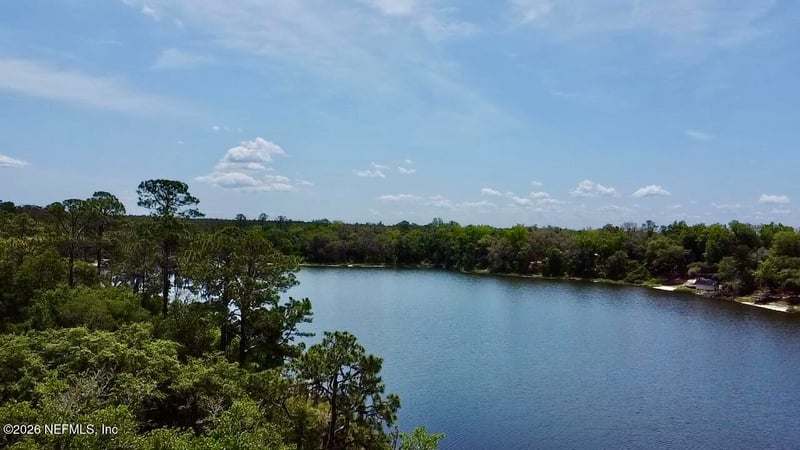 115 Little Hewitt Ln, Interlachen, FL 32148