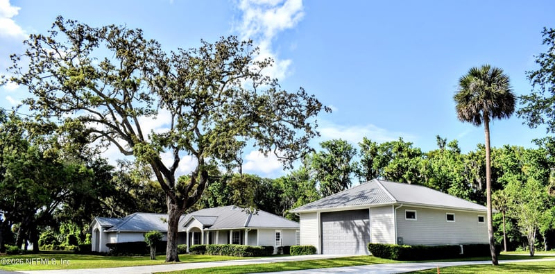 156 Mount Royal Ave, Crescent City, FL 32112