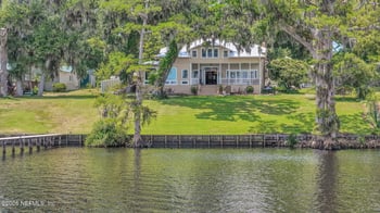 517 Prospect St, Crescent City, FL 32112