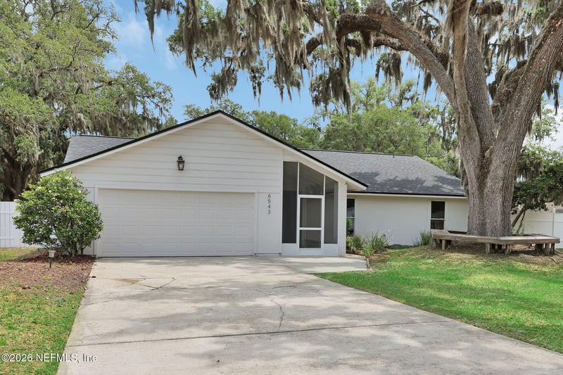 6543 Oak Dr, Fleming Island, FL 32003