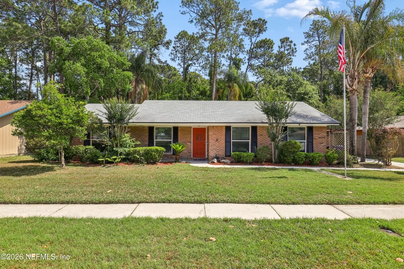 1541 Chelsea Pl, Orange Park, FL 32073