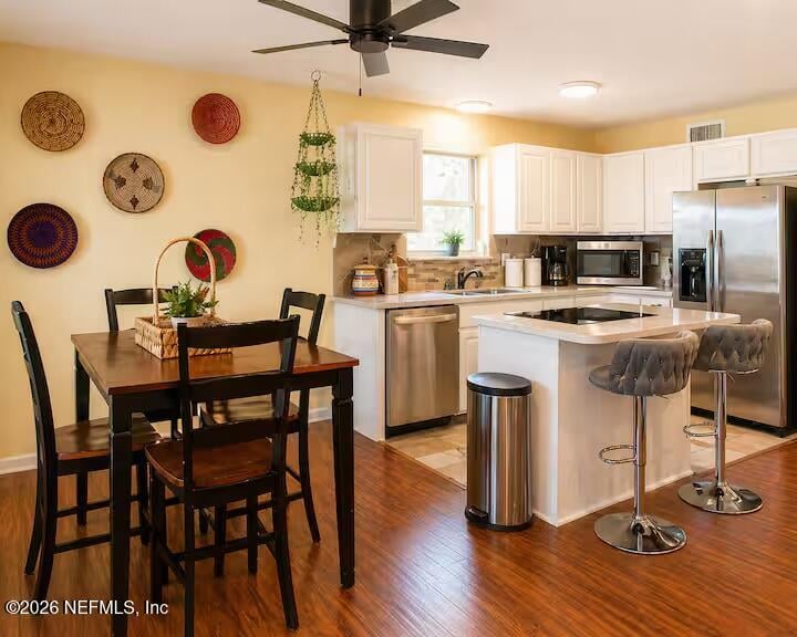 209 Trout River Dr, Jacksonville, FL 32208