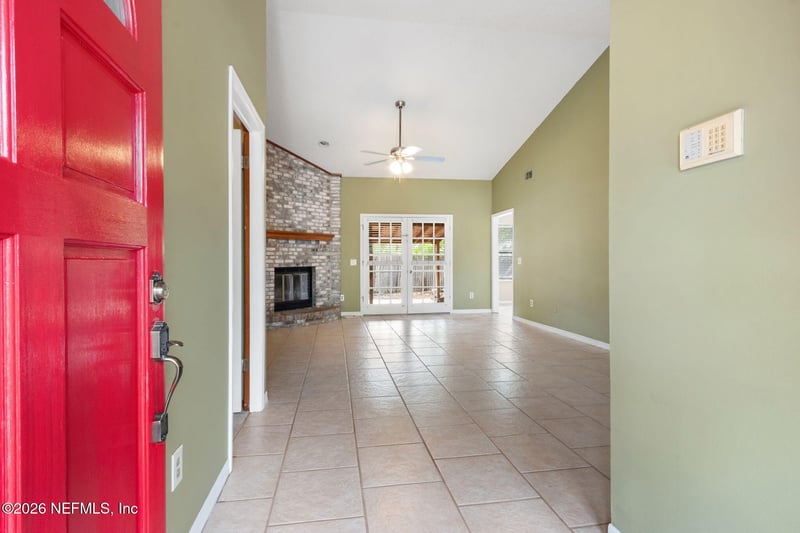 8365 Hamden Rd, Jacksonville, FL 32244
