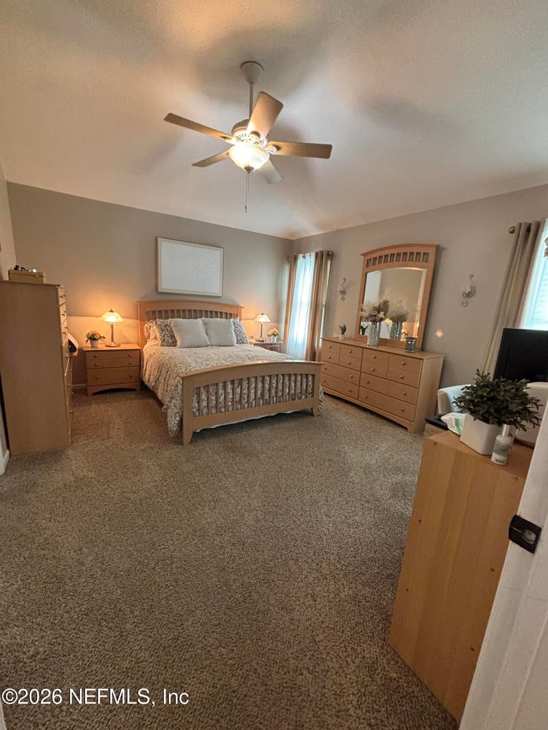 3825 Hideaway Ln, Middleburg, FL 32068