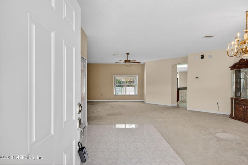 37 Ryder Dr, Palm Coast, FL 32164