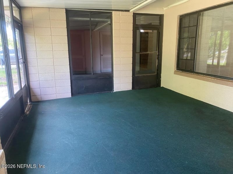 1038 La Marche Dr, Jacksonville, FL 32205