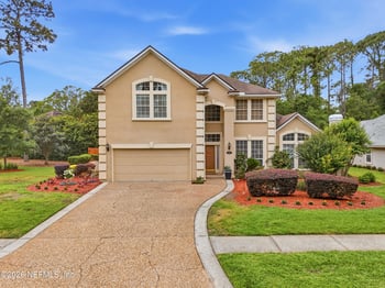 8614 Hunters Creek Dr, Jacksonville, FL 32256