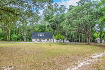 6793 Sandsdale Rd, Macclenny, FL 32063