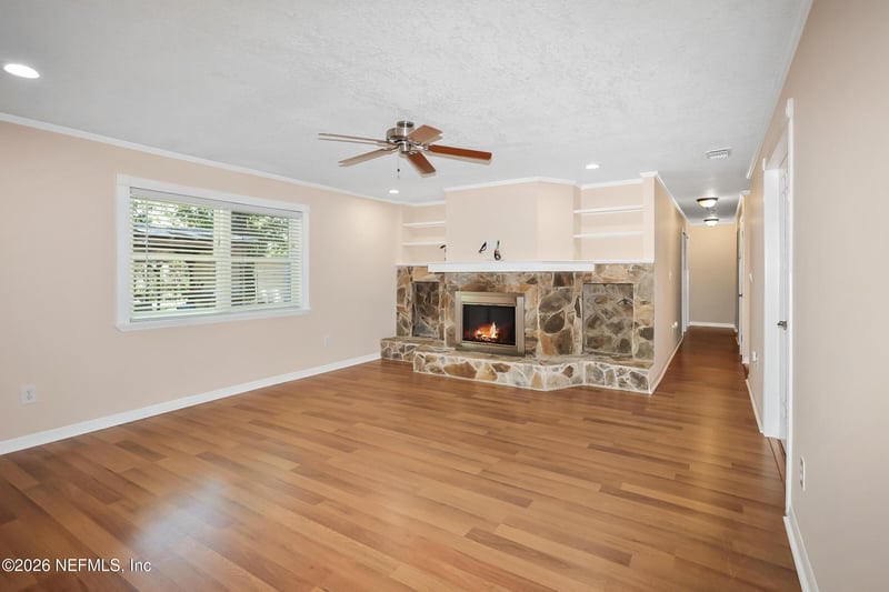 6811 Ira Straling Rd, Macclenny, FL 32063