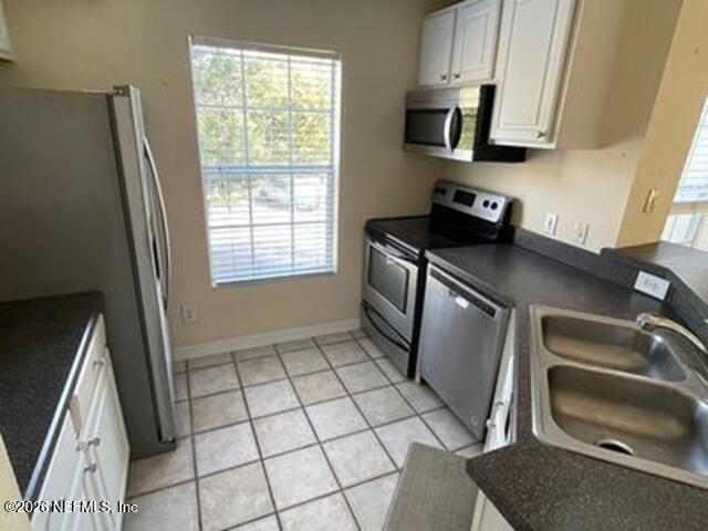 13700 Richmond Park Dr #605, Jacksonville, FL 32224