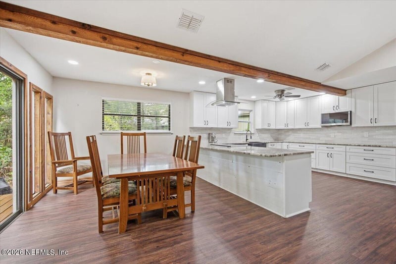 3418 Grand Teton Ln, Jacksonville, FL 32223