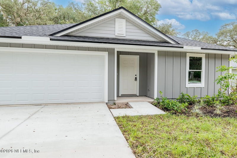 113 St Lucie St, Florahome, FL 32140