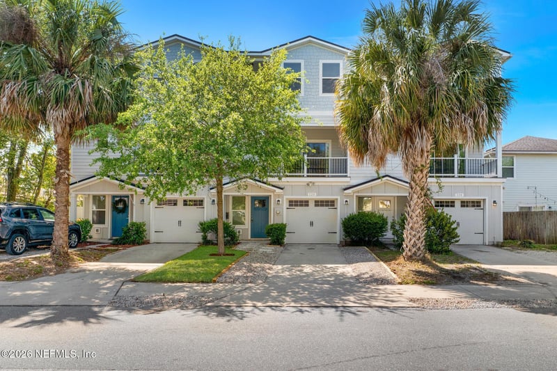 124 10th St, Jacksonville Beach, FL 32250