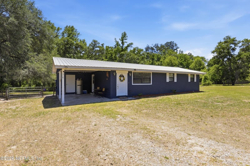 418 Tina Rd, Lake City, FL 32024