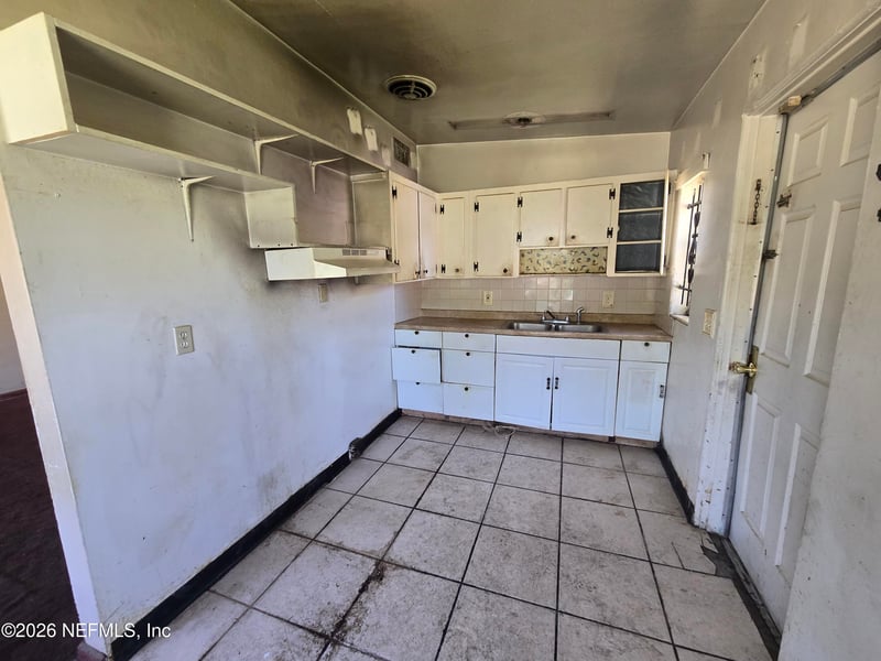 2736 Lippia Rd, Jacksonville, FL 32209