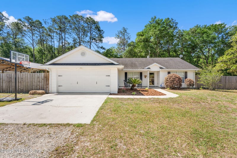 210 Owen Acres Dr, Macclenny, FL 32063