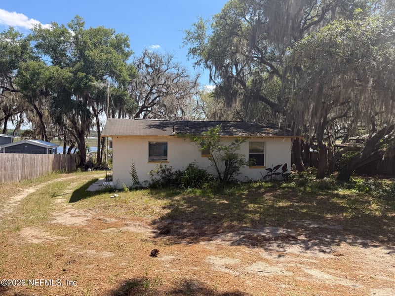 5895 White Sands Rd, Keystone Heights, FL 32656