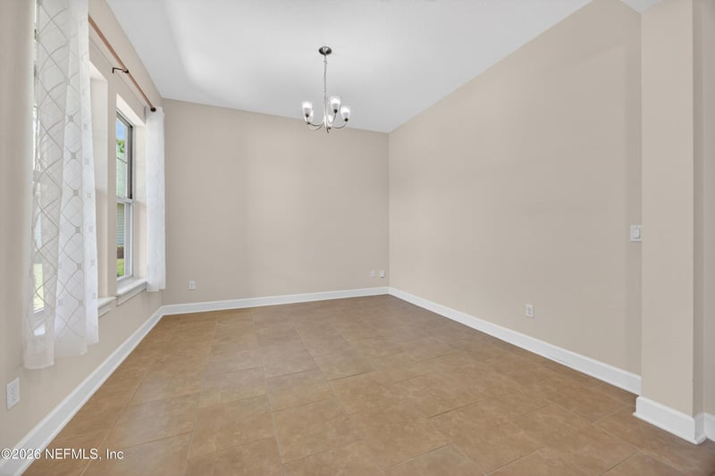 32 Talori Ave, St Johns, FL 32259