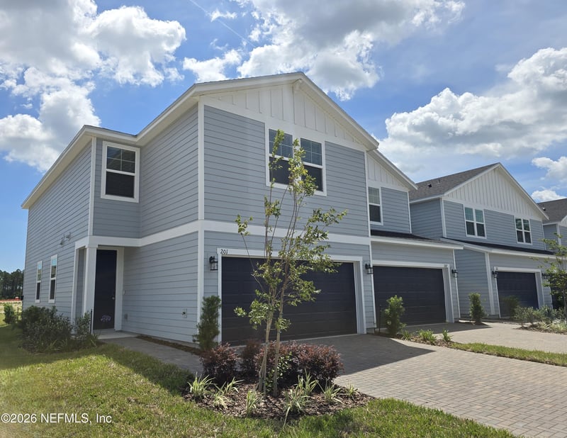 201 Yellowstone Dr, St Augustine, FL 32092