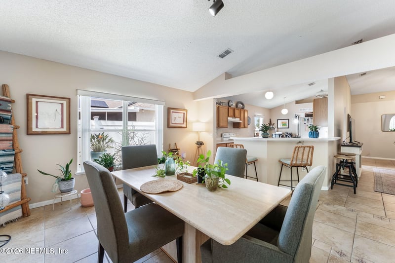 2274 Peerless Ln, Jacksonville, FL 32246