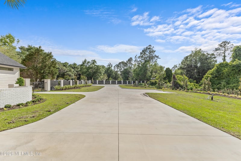 300 Talquin Ct, Jennings, FL 32053