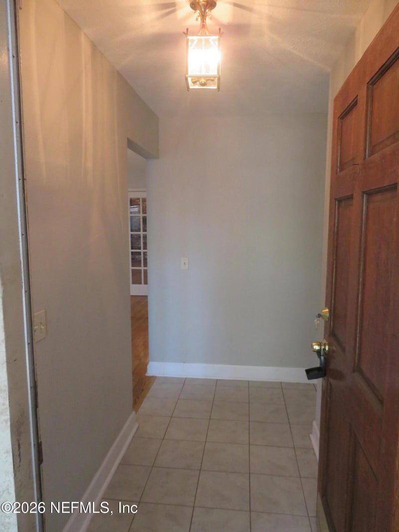 5302 Hickson Rd, Jacksonville, FL 32207