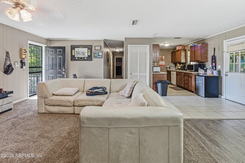 12746 Dunn Creek Rd, Jacksonville, FL 32218