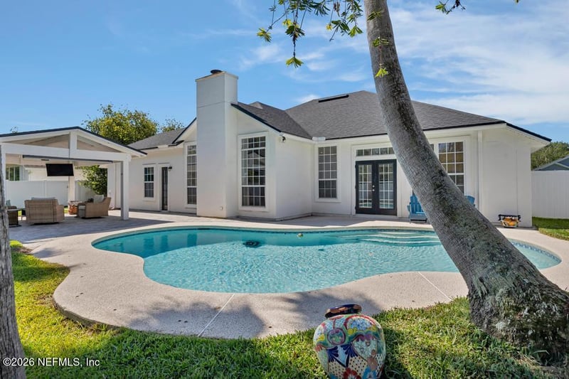 833 Lotus Ln, St Johns, FL 32259