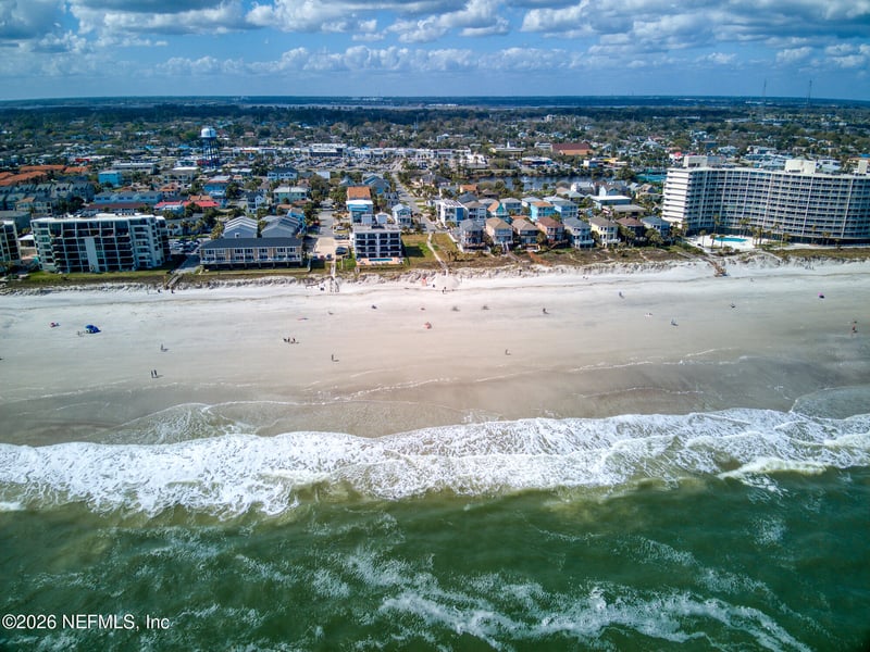 1812 Ocean Dr, Jacksonville Beach, FL 32250