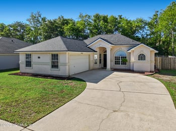 3468 Shelley Dr, Green Cove Springs, FL 32043