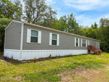 109 Chipo St, Interlachen, FL 32148