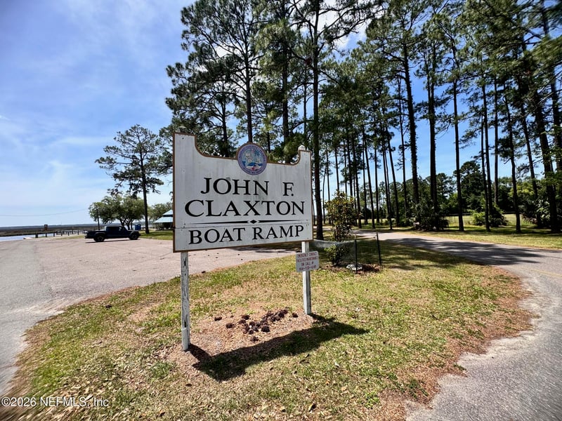 1293 Claxton Rd, Yulee, FL 32097
