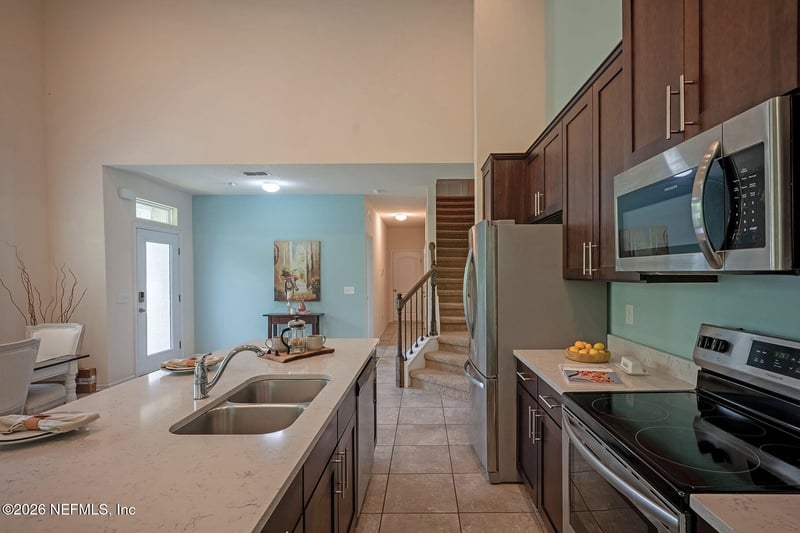 62 Castro Ct, St Johns, FL 32259