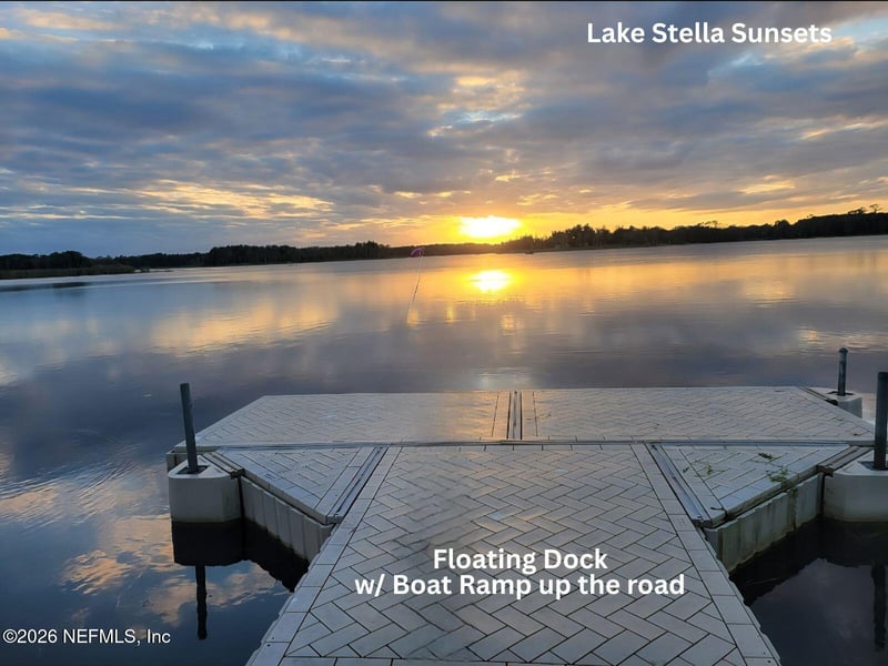 216 Summit St, Crescent City, FL 32112