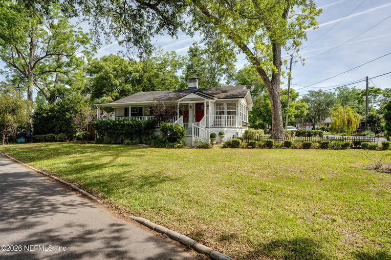 1335 Azalea Dr, Jacksonville, FL 32205