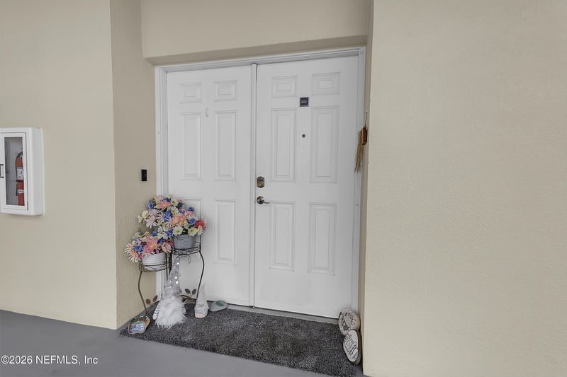 2801 Ridgewood Ave #502, South Daytona, FL 32119