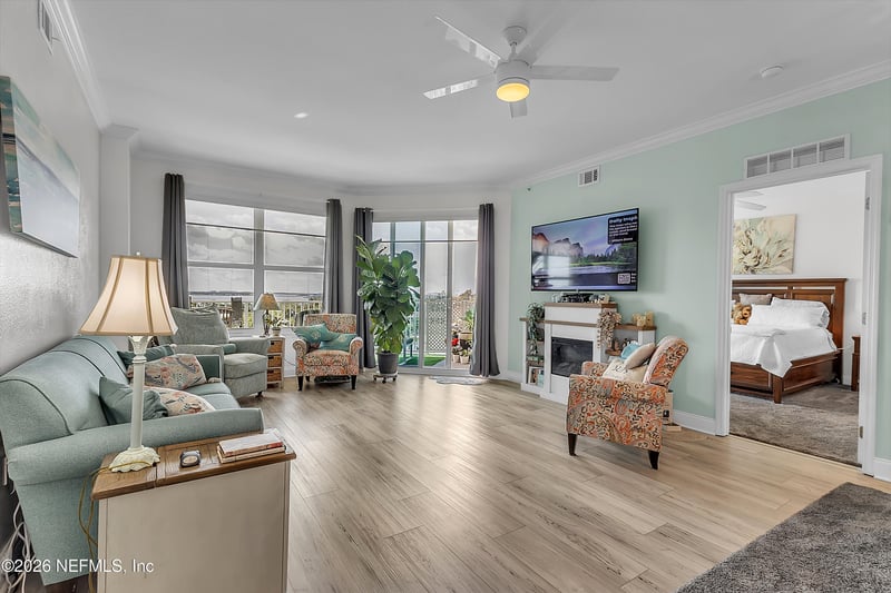 2801 Ridgewood Ave #502, South Daytona, FL 32119