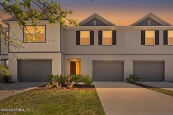 3284 Penny Cove Ln, Jacksonville, FL 32218