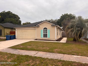 917 Majestic Cypress Dr, Jacksonville, FL 32233