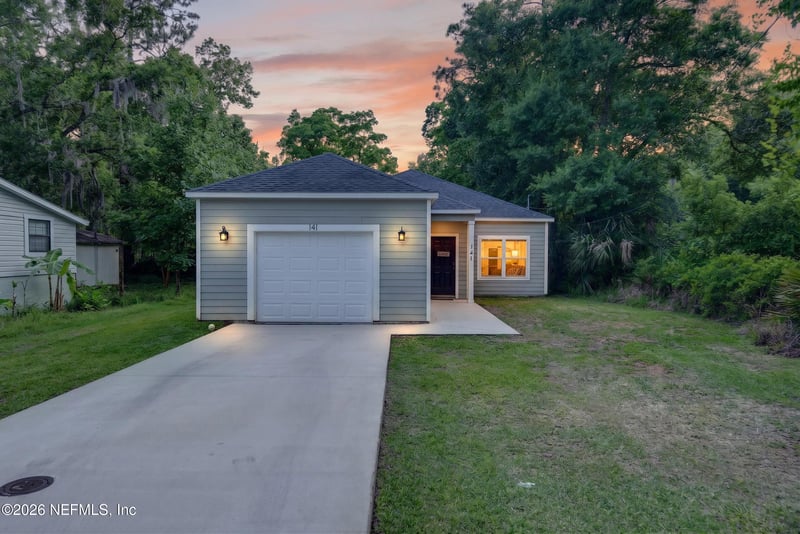 141 Smith St, St Augustine, FL 32084