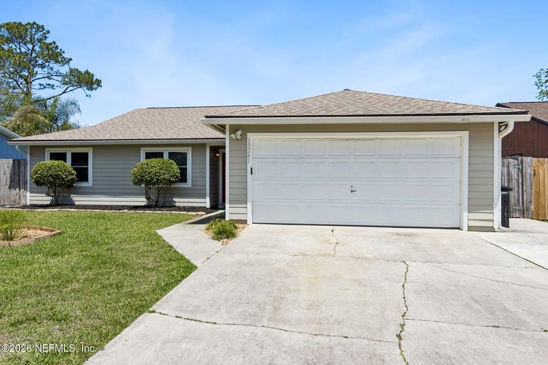 13241 Grant Logan Ln, Jacksonville, FL 32225